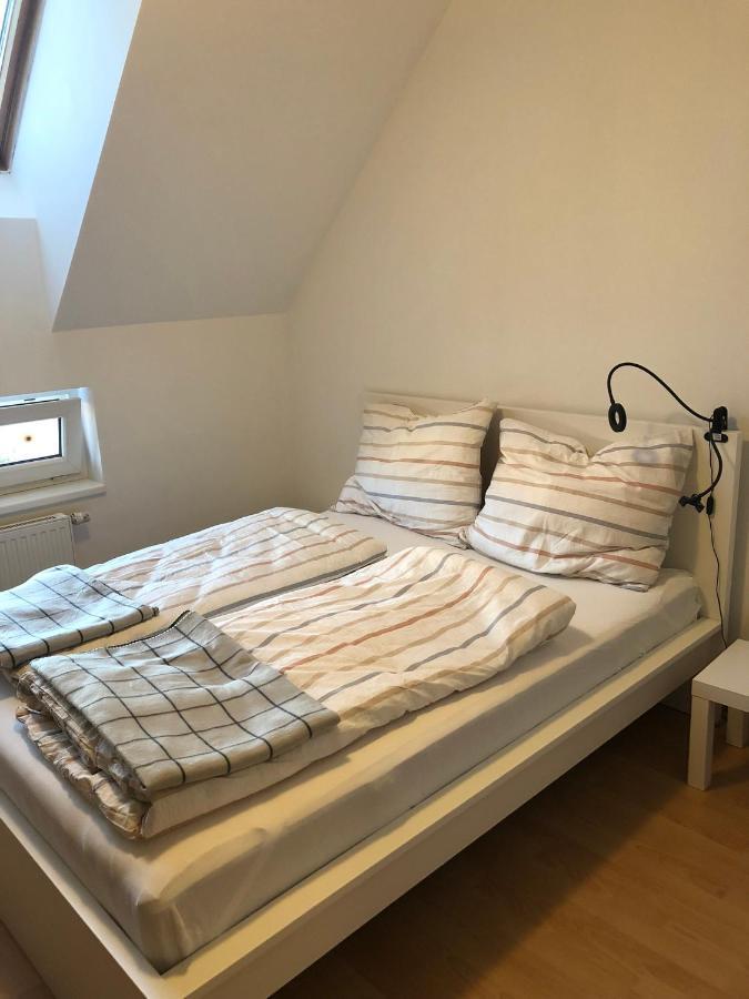 Mf City Apartment Корнойбург Екстериор снимка