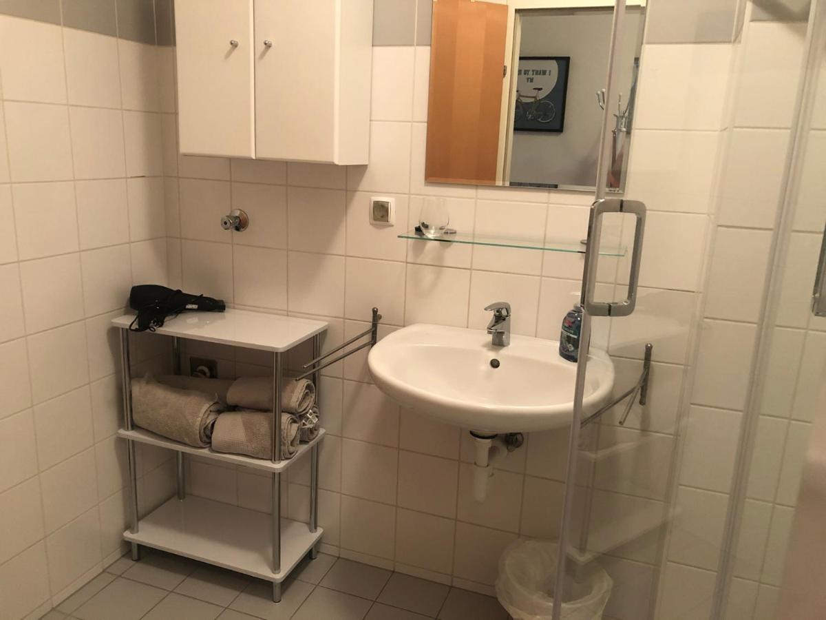 Mf City Apartment Корнойбург Екстериор снимка