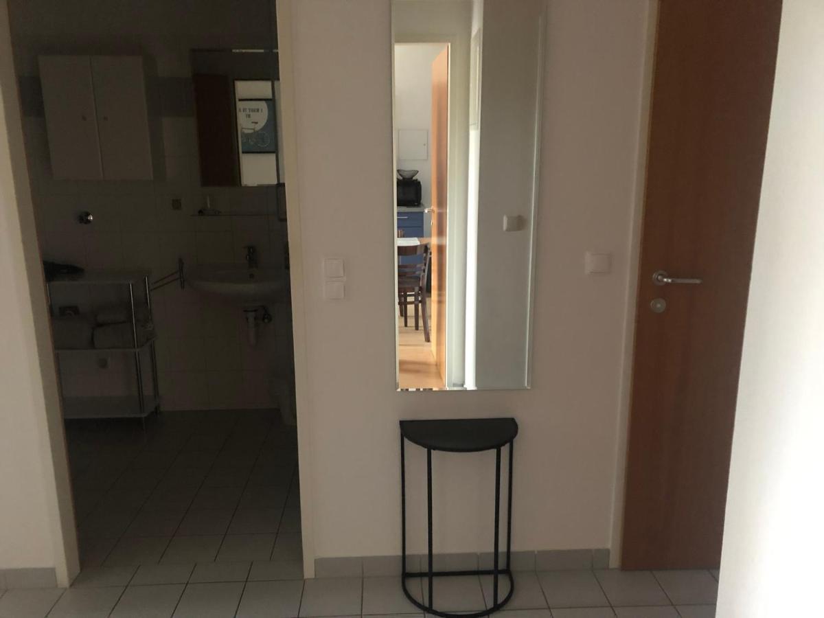 Mf City Apartment Корнойбург Екстериор снимка